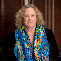 Julia Wiggins profile image