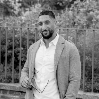 Vipesh Lakhani profile image
